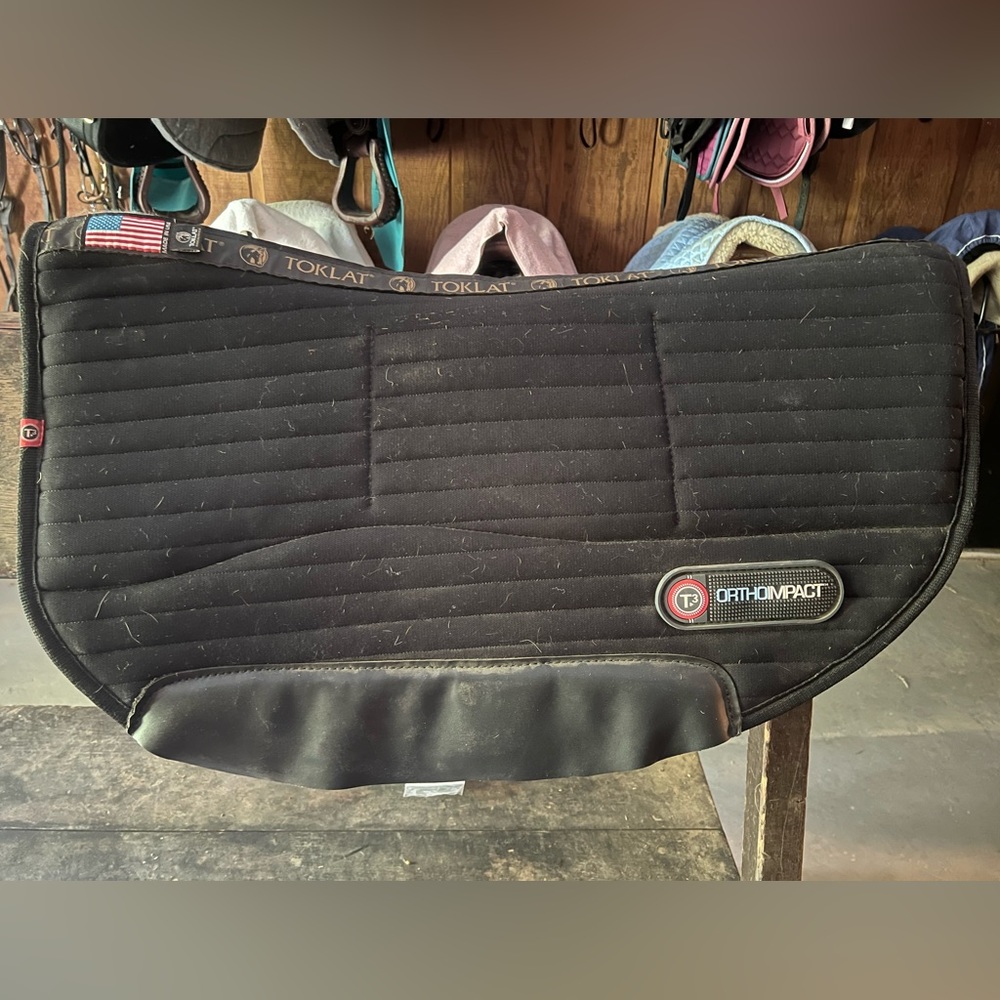 Toklat T3 Round Skirt Western Pad Ortho Impact